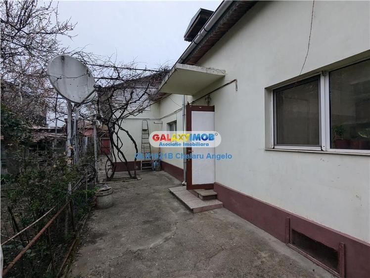 Rahova-Margeanului casa 100 mp, teren 315 mp,deschidere 13,5 ml,garaj - 8