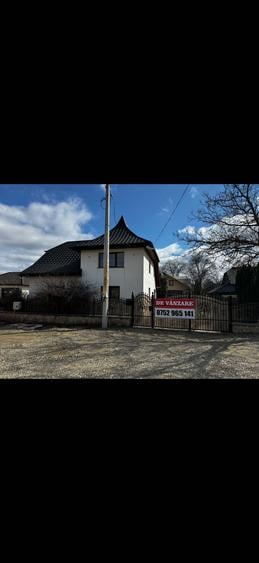 Casa de Vanzare! Cu toate utilitatile,gradina ,2 garaj, - 4