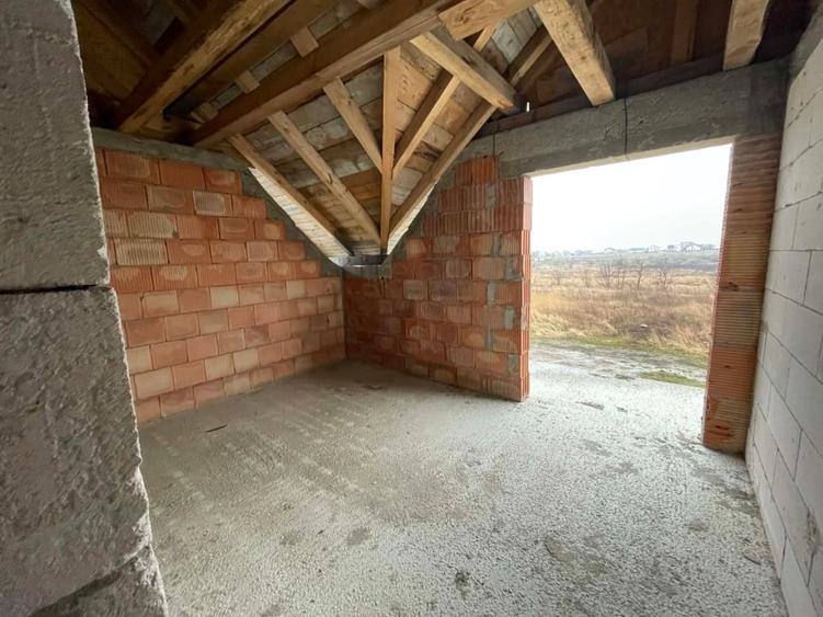 De vazare casă la roșu - 6