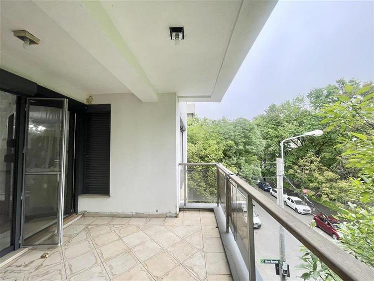 APARTAMENT SPATIOS  VEDERE PARC HERASTRAU  BLOC BOUTIQUE - 1