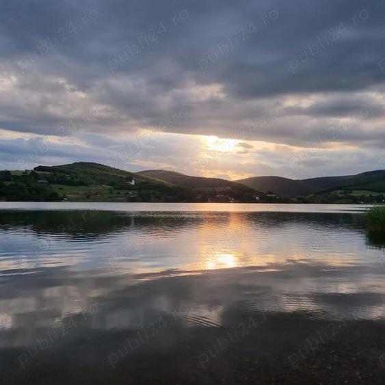 Casa de vanzare complet utilata si mobilata cu vedere la lac - 2
