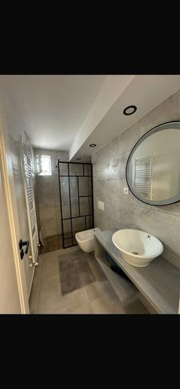 Apartament de inchiriat Ultracentral Etaj 2 - 4