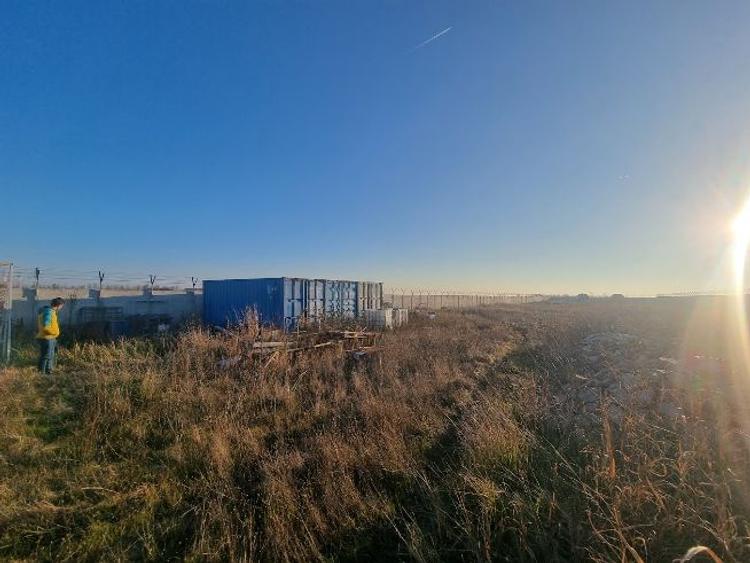 Teren 4500 mp de închiriat – Frumușani – Parcare TIR / Depozitare logistica - 3