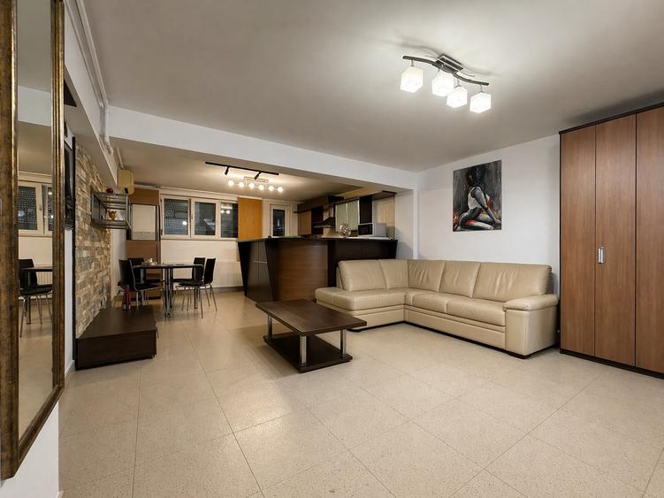 Demisol | Apartament 2 camere cu loc de parcare | Mamaia Central - 1