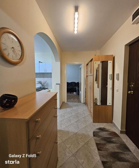 Apartament cu 2 camere decomandat în Cantemir