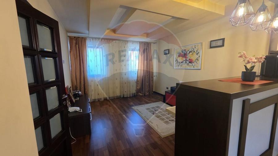 Casă / Vilă de vânzare în mun. Vaslui, jud. Vaslui - 0% Comision - 43