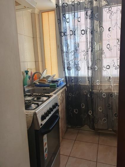 Apartament 2 camere zona Bulevard / Biserica Sf. Vineri , etaj 1 - 6