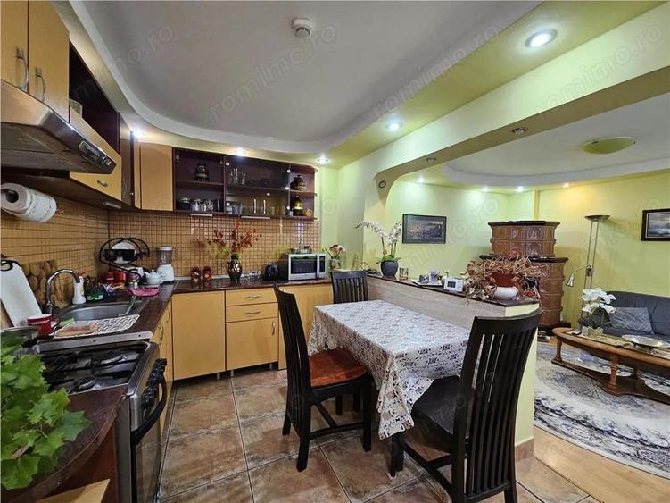 Casa spatioasa de inchiriat Bartolomeu (Curte comuna) - 35