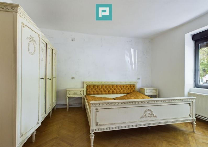 Casa 4 camere, zona centrala in Pancota - 1