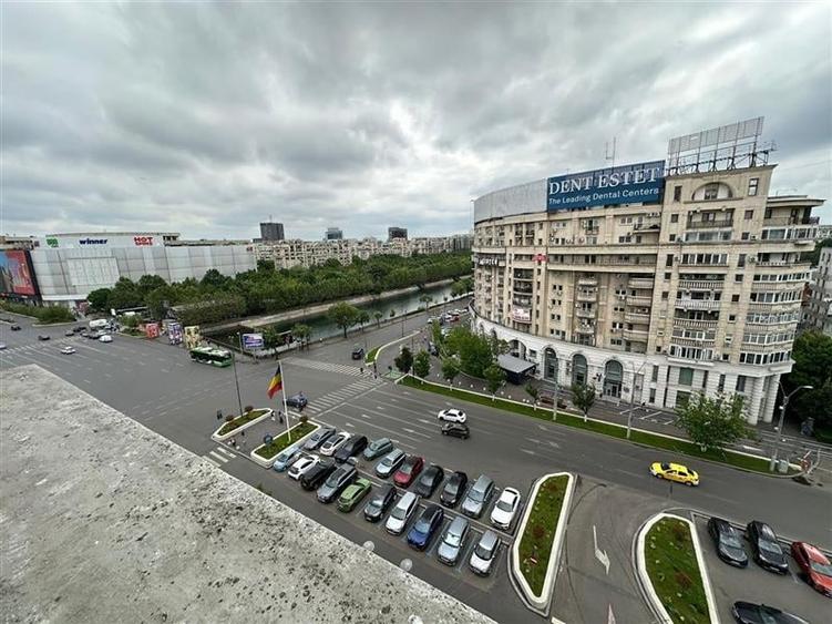 Vanzare apartament 3 camere, Piata Unirii, blocul Horoscop, vedere panoramica - 2