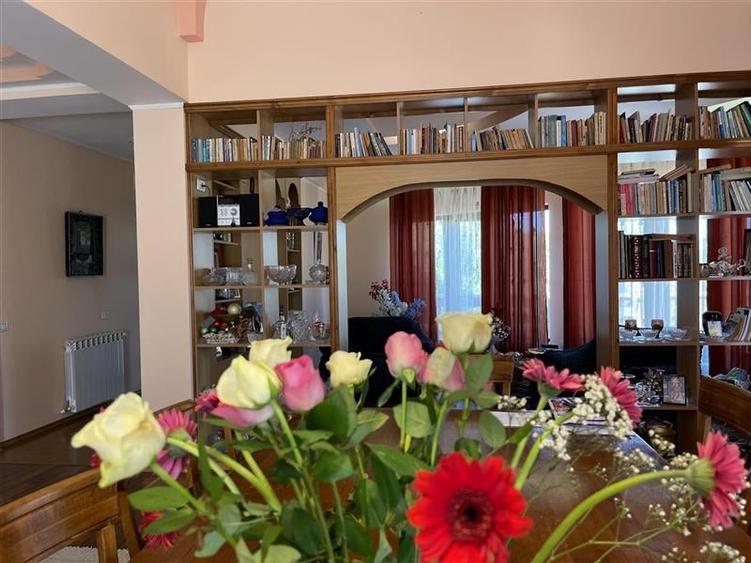 Casa P+M de vanzare in Nufaru - 8