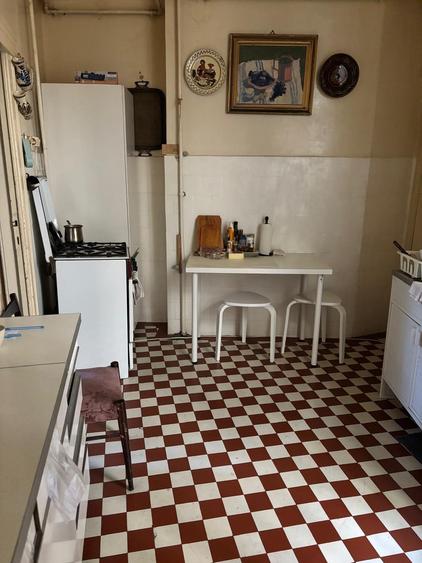 Vanzare apartament trei camere Universitate metrou perfect pentru Airbnb - 8