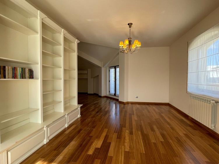 Faleza Nord - Universitate, Vila D+P+2 langa plaja, mobilata si utilata lux - 49