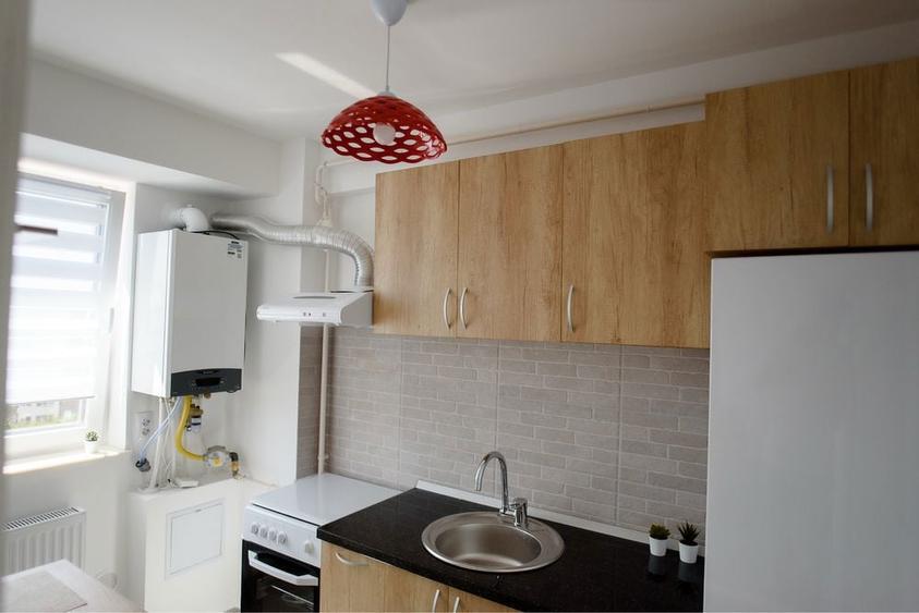 Apartament cu o camera, - 2