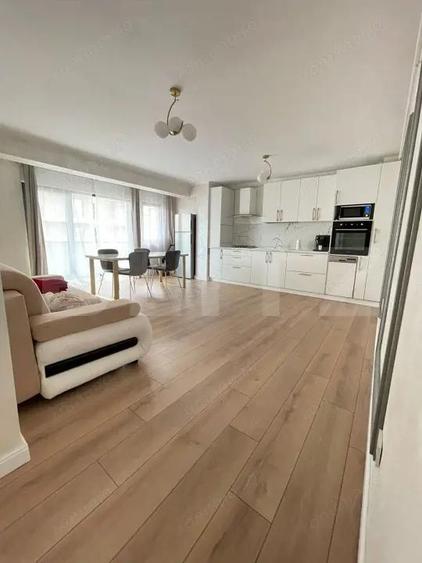 Inchiriez apartament 2 camere, zona vivo cu parcare subterana - 1