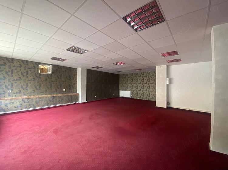 Spațiu comercial, de 70 mp, în Electroprecizia