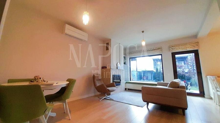 Casa 5 camere de vanzare in Floresti - 1