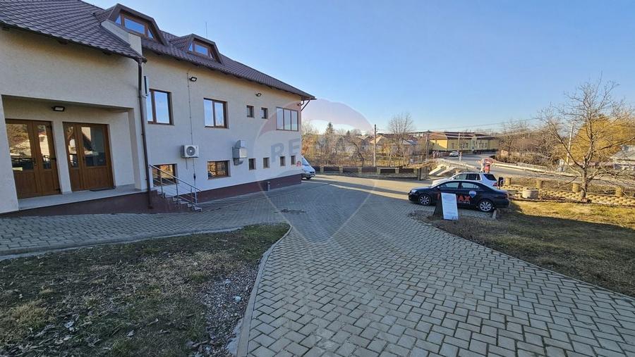 Complex comercial-cofetarie, patiserie pitzerie- Udesti, Suceava - 46