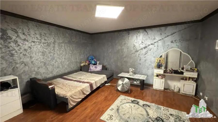 Casa individuala cu 8 camere in zona metrou Republica - 7