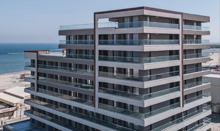 In fiecare dimineata, Marea Neagra in fata ta | Apartament premium 2 camere | Parcare subterana | Mamaia zona Teatrul de Vara - 2
