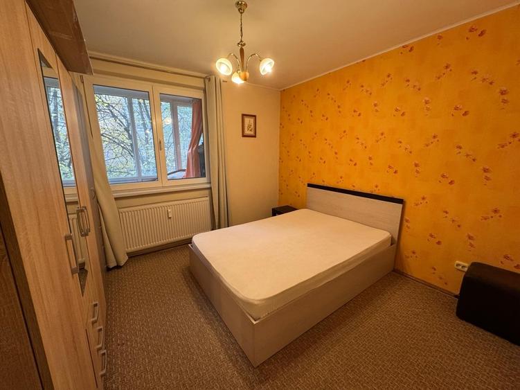 Inchiriere apartament doua camere mobilat/utilat Drumul Taberei metrou - 4