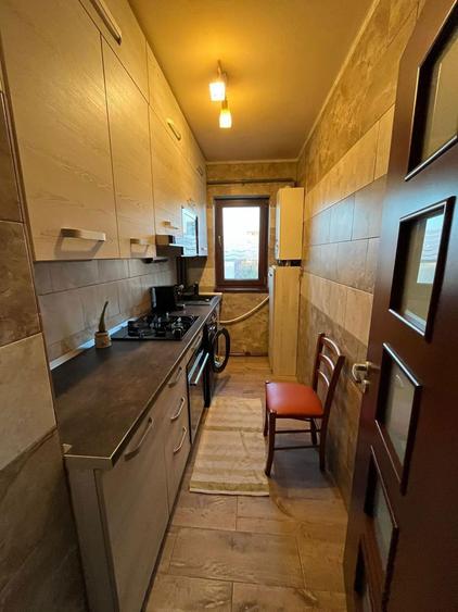 Inchiriez apartament 2 camere mircea cel batran - 1