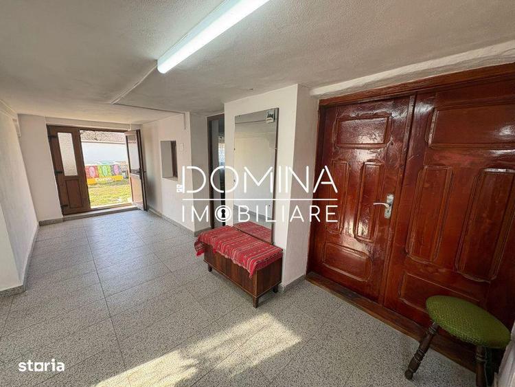 Vanzare casa P+1 si teren generos in Stanesti - *stil rustic-conac* - 10