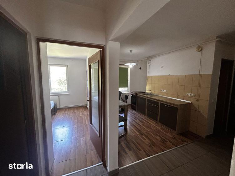 Apartament decomandat, etaj 1, izolat cu balcon inchis, Baragan. - 5
