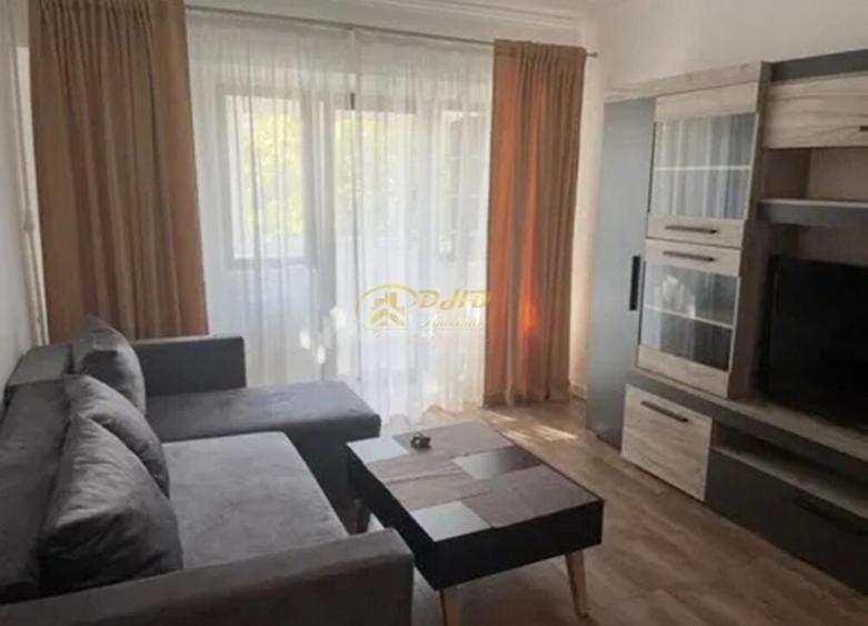 Apartament 3 camere decomandat in Tg Cucu - Podul de Fier - 9