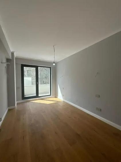 Unirii Ultracentral | Ap 4 camere | Finisaje Premium  | 2 parcari | - 7