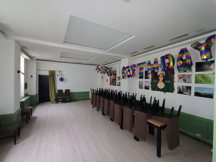 Dacia vila  utilata  pentr restaurant parter etaj curte  terasa 400`mp - 9