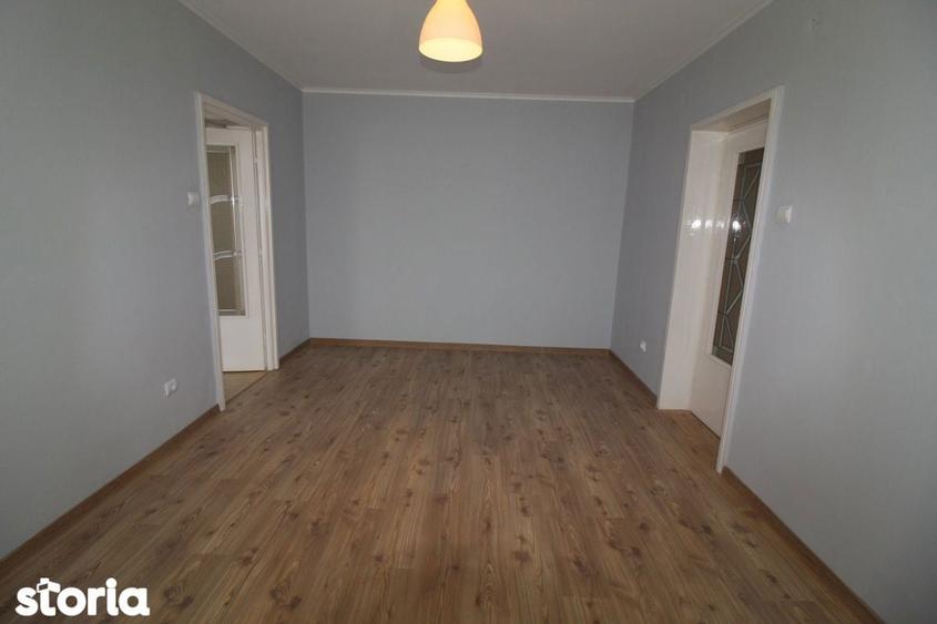 Vand apartament 2 camere in Hunedoara, zona Micro3-Str.Cerbului, 44mp - 11