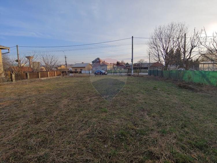 Teren intravilan 1,000mp Scheia / DN 17 - 17