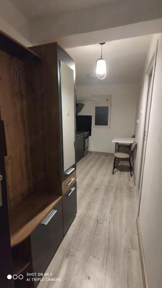 Inchiriez apartament 2 camere - 10