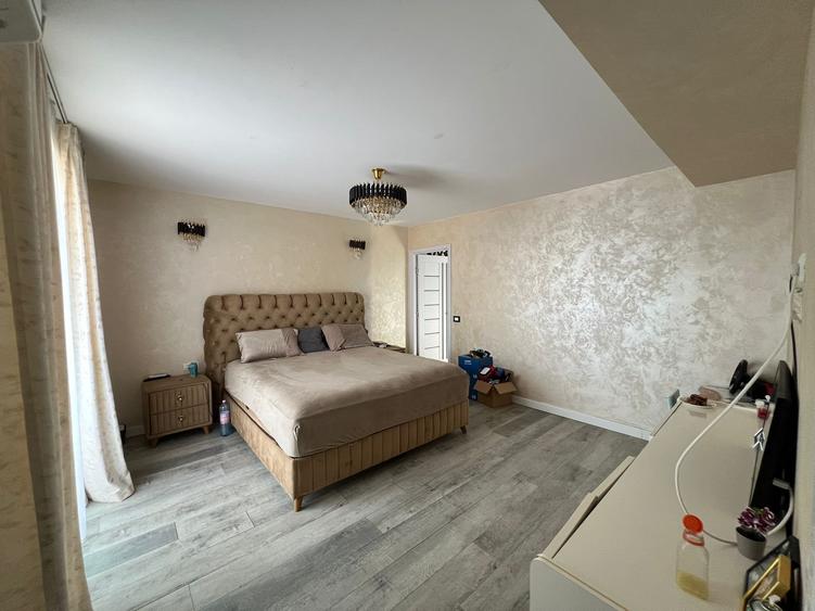 Vila mobilata si utilata - 4 camere - 4 bai  - incalzire in pardoseala - 14