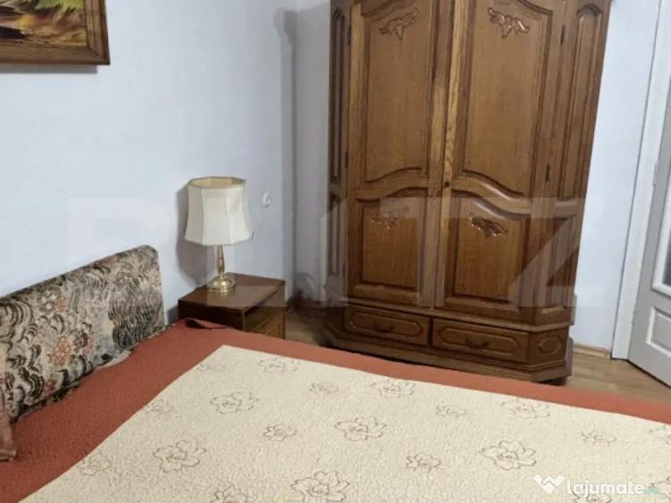 Casa de vanzare, 8 camere, 263 mp + 400 mp teren, in Cam - 4