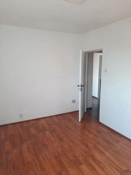 Apartament 3 camere Decomandat - 5