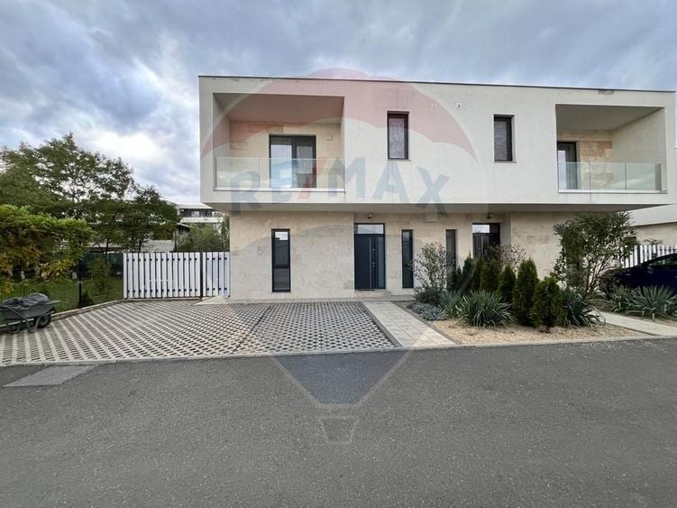 Inchiriere  Vila in zona Otopeni - 14