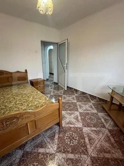 Apartament 3 camere, 80 mp, zona Galata - 6