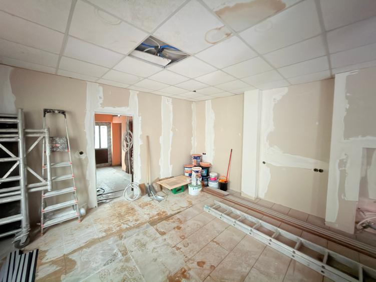 Spatiu comercial zona capat 1 - 1