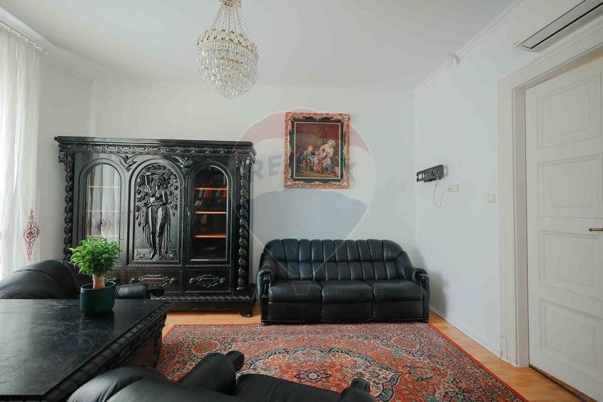 Casă cu 4 camere de închiriat în zona Ultracentrală - 9