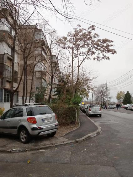 Vanz gars la P din 4, 16 mp, bloc de ap ?i gars, 1994, izolat,sect 2-zona Doamna Ghica, 32000 Euro - 4