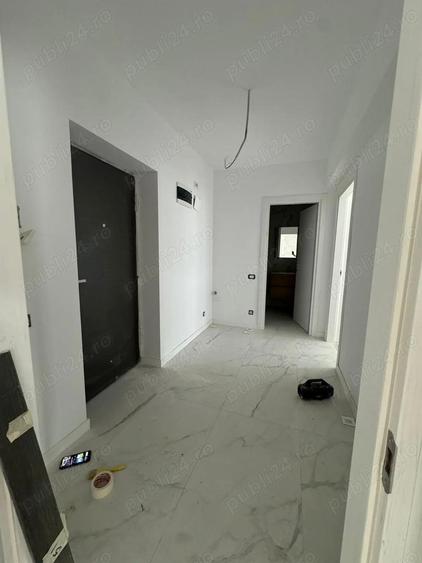 2 camere Metalurgiei Cartier Solar, liber - 10