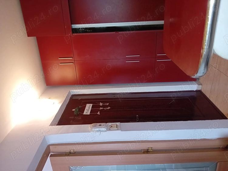 Vanzare apartament 2 camere decomandate Rovine - 2