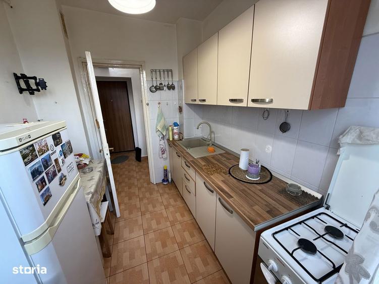 Apartament 3 camere 60 mp etaj 2 - Campina ,langa OMV - 3