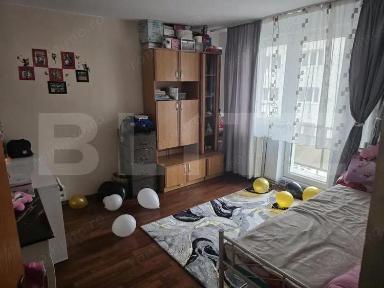 Apartament 3 Camere Decomandat | 68 mp Utili | Balcon pe Col? | Etaj 3/4 - 4