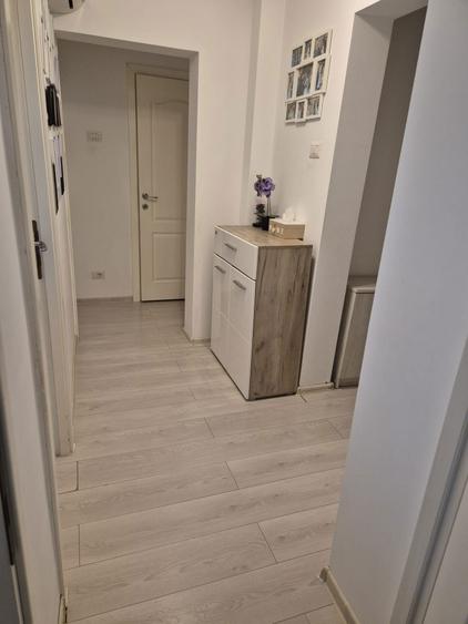 Apartament 2 camere decomandate utilat mobilat renovat etaj 2 str. Mircea Eliade - 12