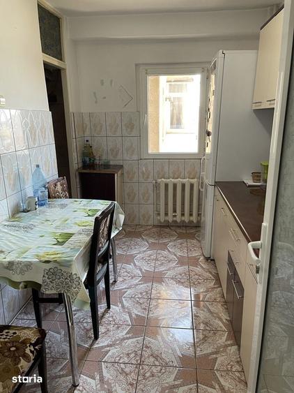 Vand apartament 3 camere Cernavoda - 4