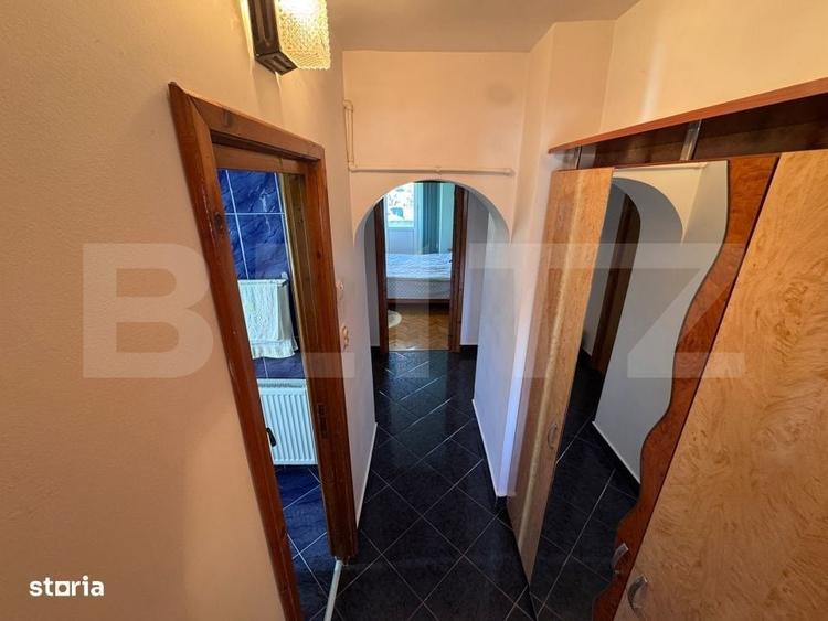 Apartament cu 3 camere decomandat în Micro 11