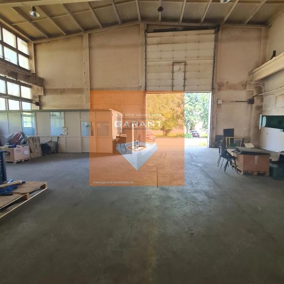 Spațiu comercial, de 900 mp, în Mărăcineni